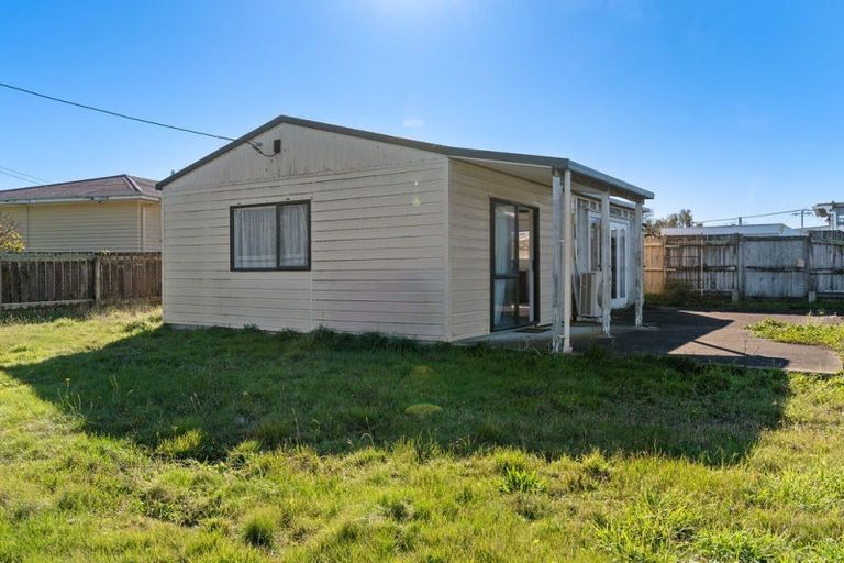 Photo of property in 39 Grant Crescent, Masterton, 5810