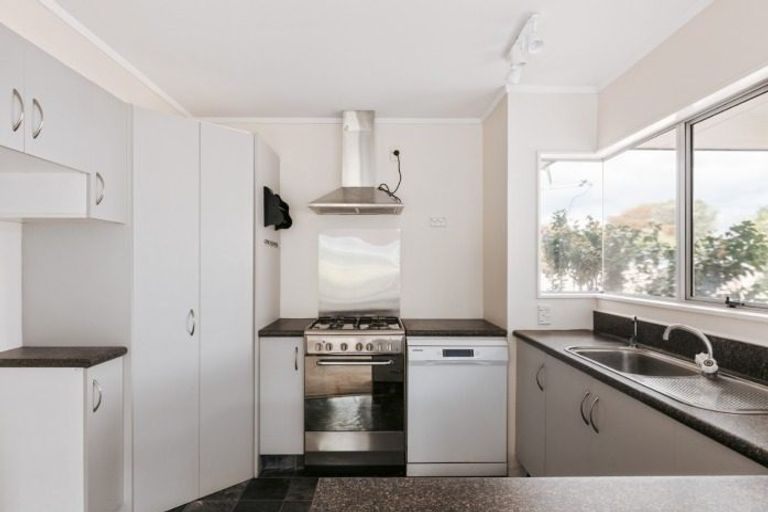 Photo of property in 9a Marshall Avenue, Greerton, Tauranga, 3112