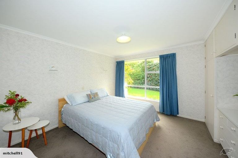 Photo of property in 45 Crofton Road, Harewood, Christchurch, 8051