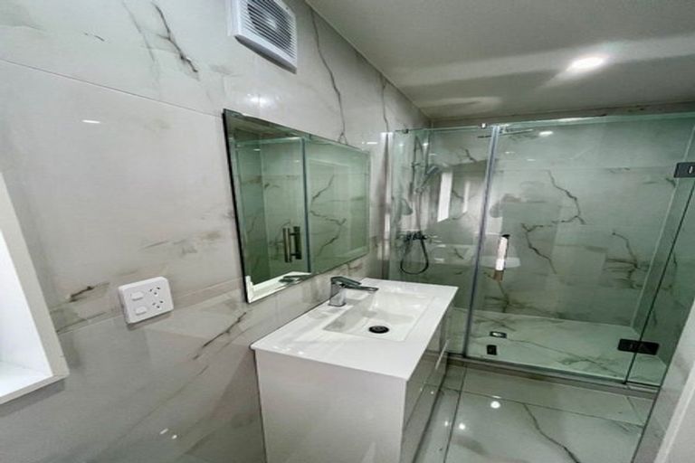 Photo of property in 13d Portage Road, Papatoetoe, Auckland, 2025