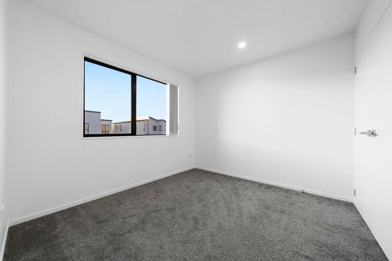 Photo of property in 48 Tumu Road, Papakura, 2110