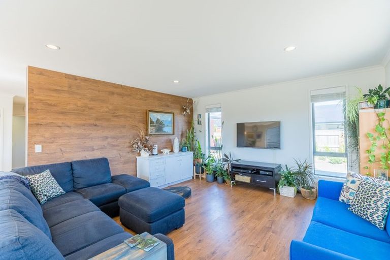 Photo of property in 79 Kotuku Drive, Paraparaumu Beach, Paraparaumu, 5032