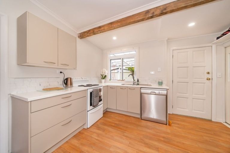 Photo of property in 25 Beth Street, Trentham, Upper Hutt, 5018