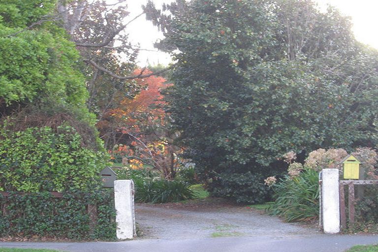 Photo of property in 67 Amohia Street, Paraparaumu, 5032