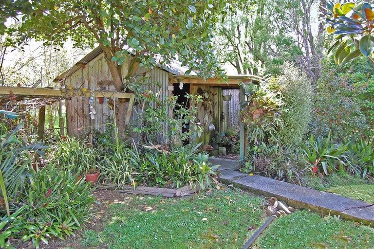 Photo of property in 2062 State Highway 1, Kaiwaka, 0573