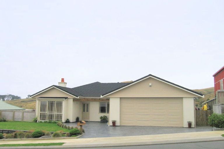 Photo of property in 107 Kentwood Drive, Woodridge, Wellington, 6037