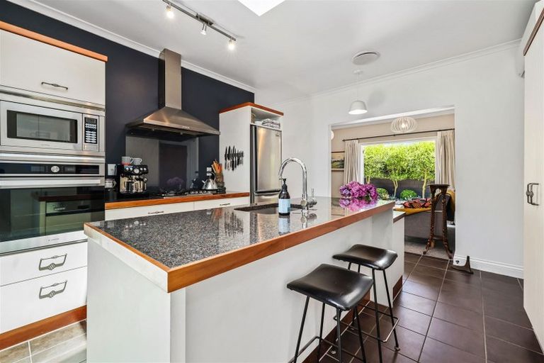 Photo of property in 59 Windermere Road, Papanui, Christchurch, 8053