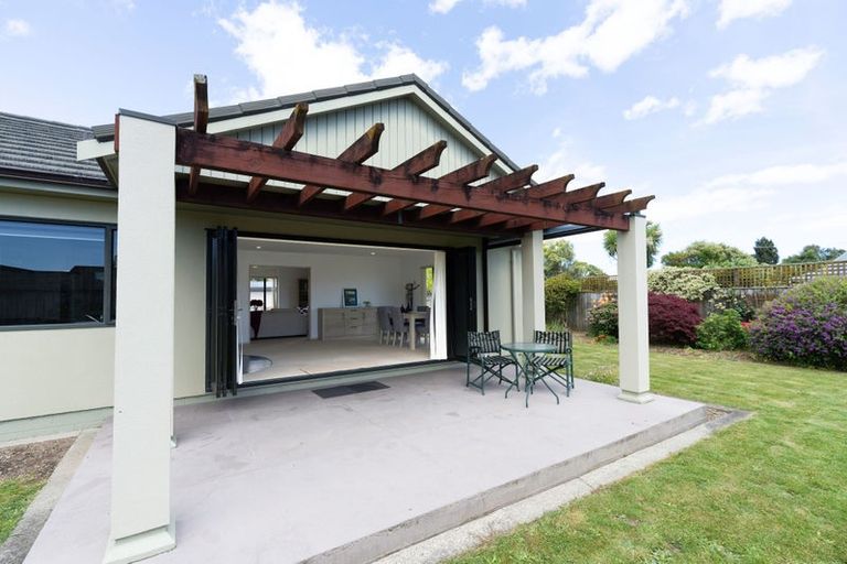 Photo of property in 1 Corfe Castle Lane, Levin, 5510