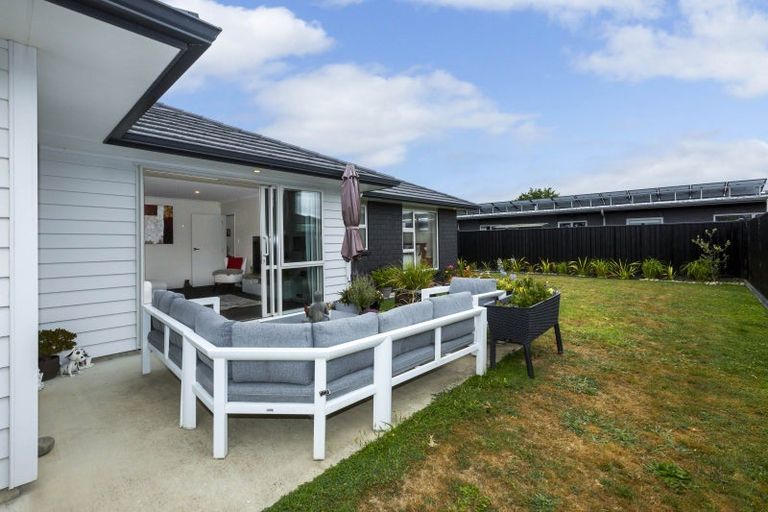Photo of property in 24 Gallipoli Road, Trentham, Upper Hutt, 5018