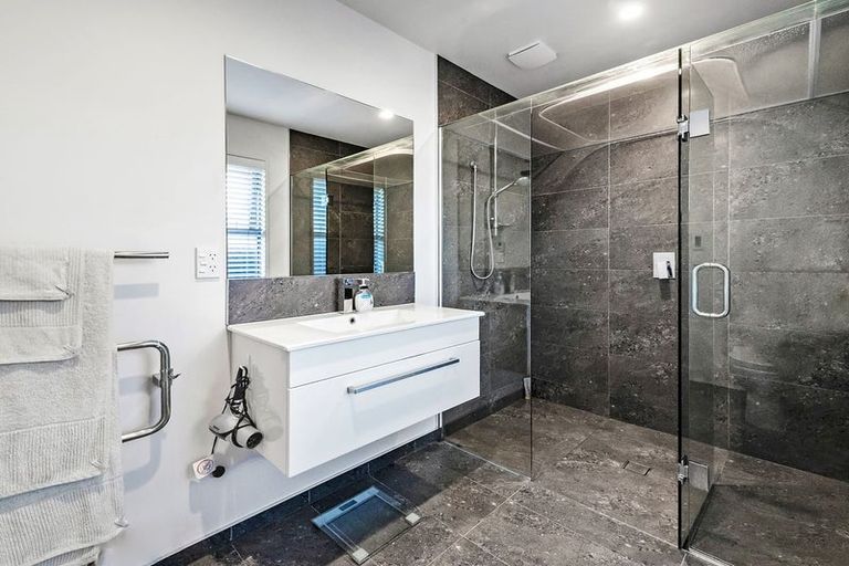 Photo of property in 56 Lewis Crescent, Rolleston, 7614