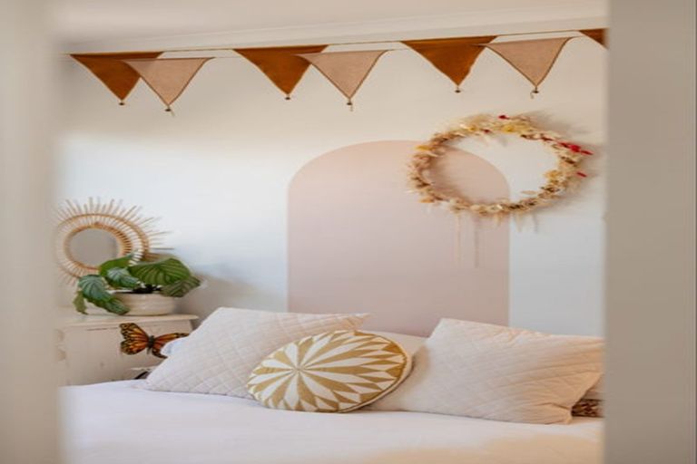 Photo of property in 18 Parlane Drive, Huapai, Kumeu, 0810