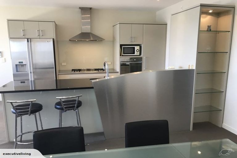 Photo of property in Quarterdeck, 14/4 Buller Street, New Plymouth, 4310