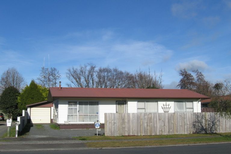 Photo of property in 403 Kahikatea Drive, Dinsdale, Hamilton, 3204