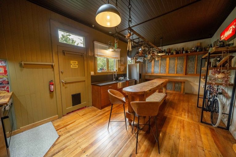 Photo of property in Ex Masonic Lodge Hall, 6 Hill Road, Lumsden, 9730