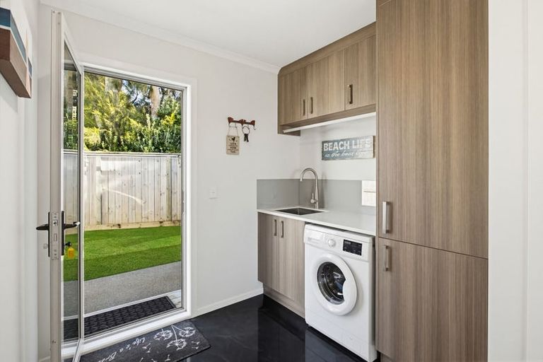 Photo of property in 28 Tairua Palms Place, Tairua, 3508