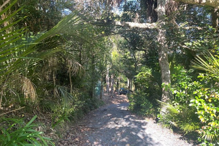 Photo of property in 12 Clinton Road, Tawharanui Peninsula, Warkworth, 0986