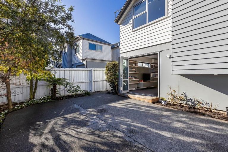 Photo of property in 170a Fitzgerald Avenue, Christchurch Central, Christchurch, 8011