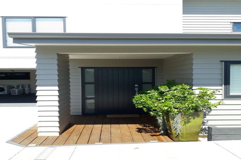 Photo of property in 1/382 Cobham Drive, Hillcrest, Hamilton, 3216