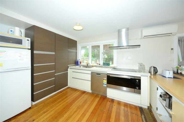 Photo of property in 64 Wharenui Road, Upper Riccarton, Christchurch, 8041