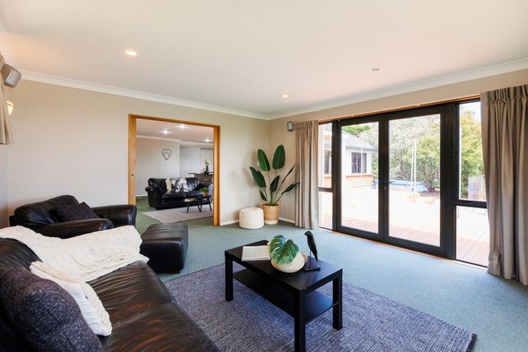 Photo of property in 80 Ngahere Park Road, Turitea, Palmerston North, 4472