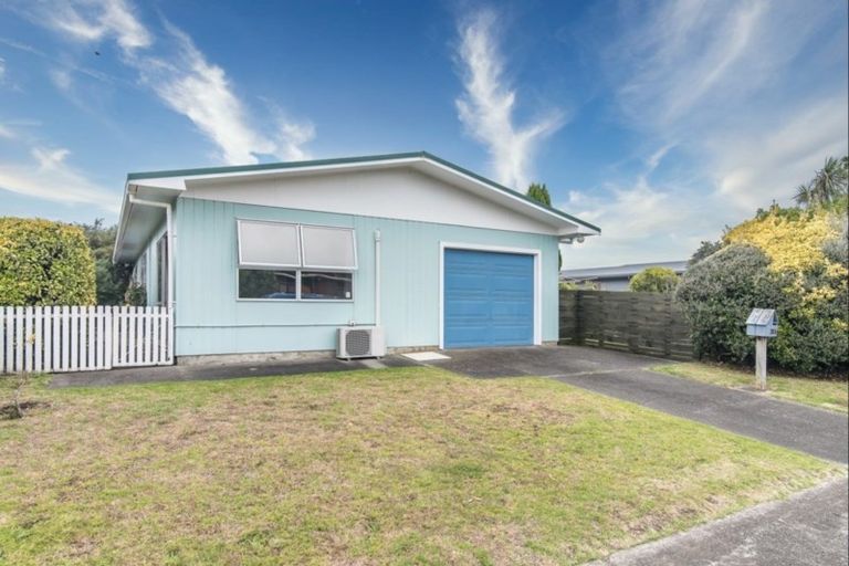 Photo of property in 31a Teoti Street, Paraparaumu Beach, Paraparaumu, 5032