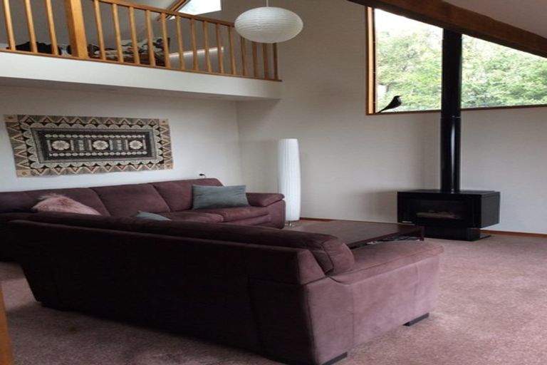 Photo of property in 2 De Thier Lane, Richmond Hill, Christchurch, 8081