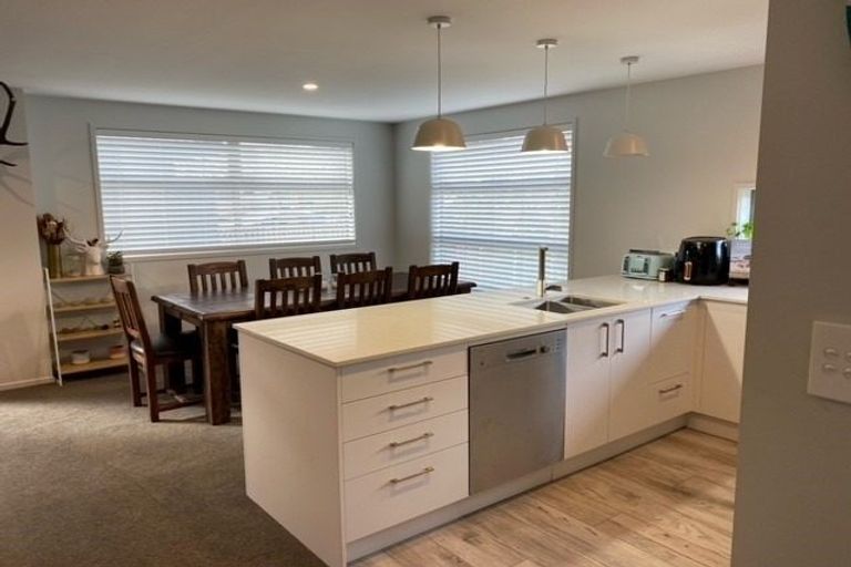 Photo of property in 28 Flack Street, Pyes Pa, Tauranga, 3112