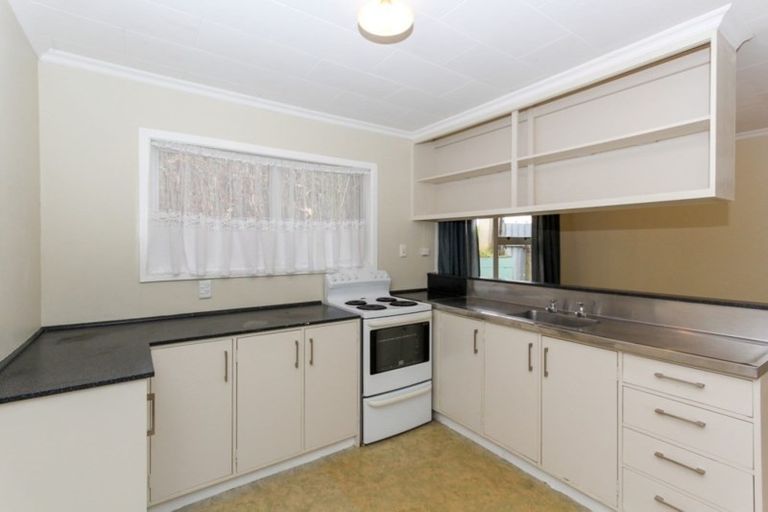 Photo of property in 2/44 Blagdon Road, Blagdon, New Plymouth, 4310