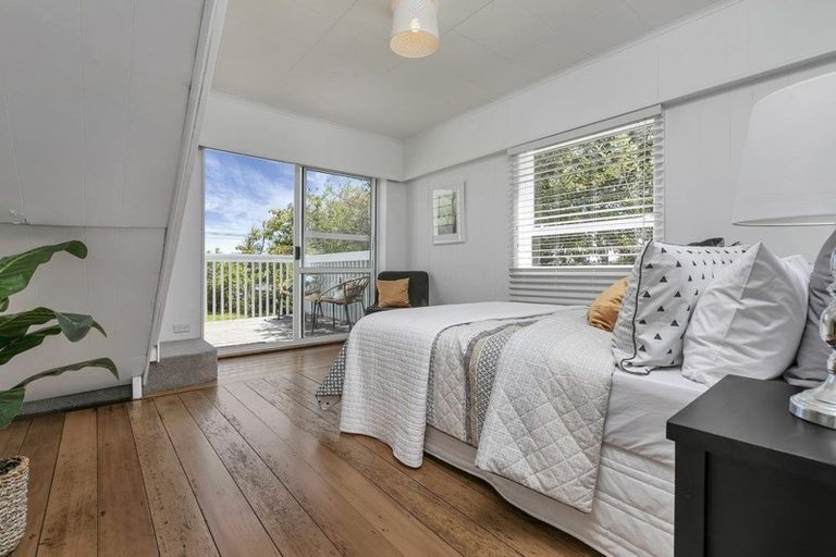 Photo of property in 31 Mahara Avenue, Birkenhead, Auckland, 0626