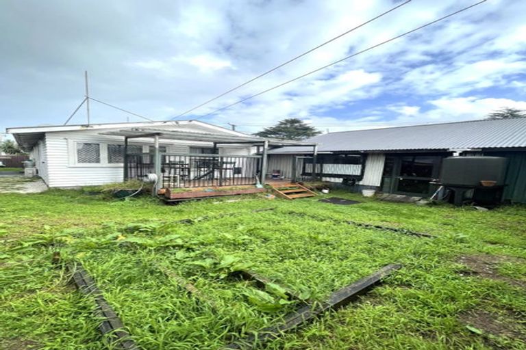 Photo of property in 1/2 Hunua Road, Papakura, 2110