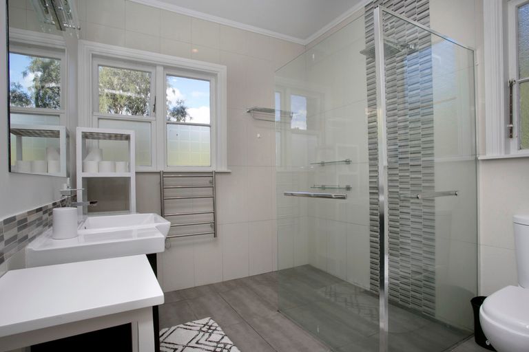 Photo of property in 29 Rereahu Avenue, Hatepe, Turangi, 3382