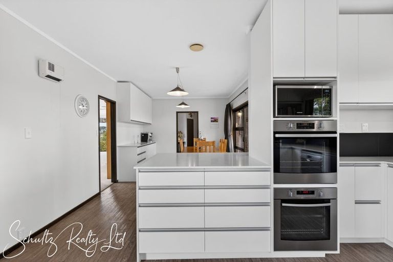 Photo of property in 71 Gorge Road, Maungaturoto, 0520