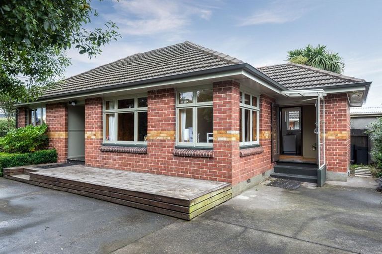 Photo of property in 139 Langdons Road, Northcote, Christchurch, 8052