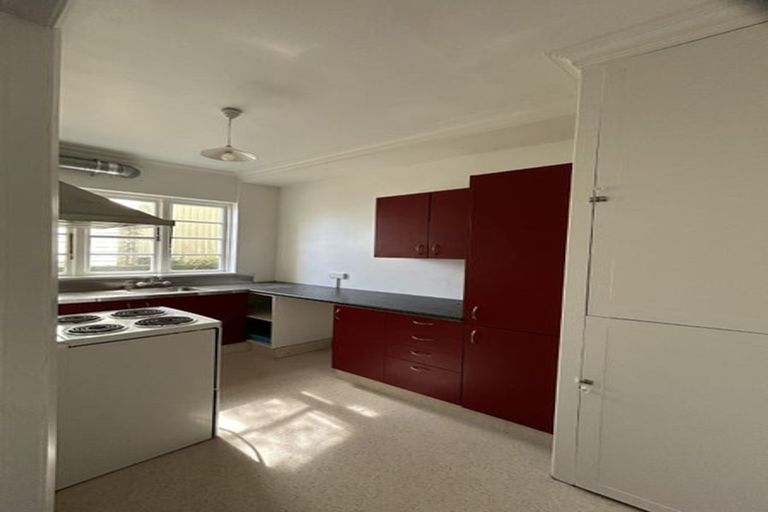 Photo of property in 1/121 Hill Street, Thorndon, Wellington, 6011