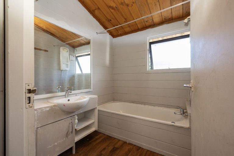 Photo of property in 53 Zita Maria Drive, Massey, Auckland, 0614