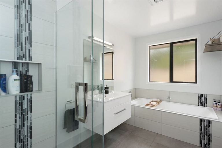 Photo of property in 30 Jon Roe Drive, Whatawhata, Hamilton, 3285