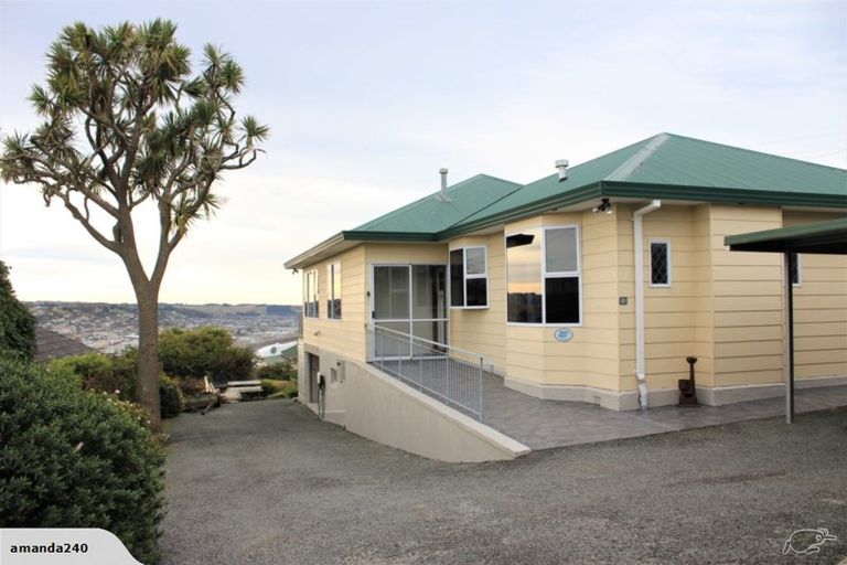 Photo of property in 10 Tamar Street, South Hill, Oamaru, 9400
