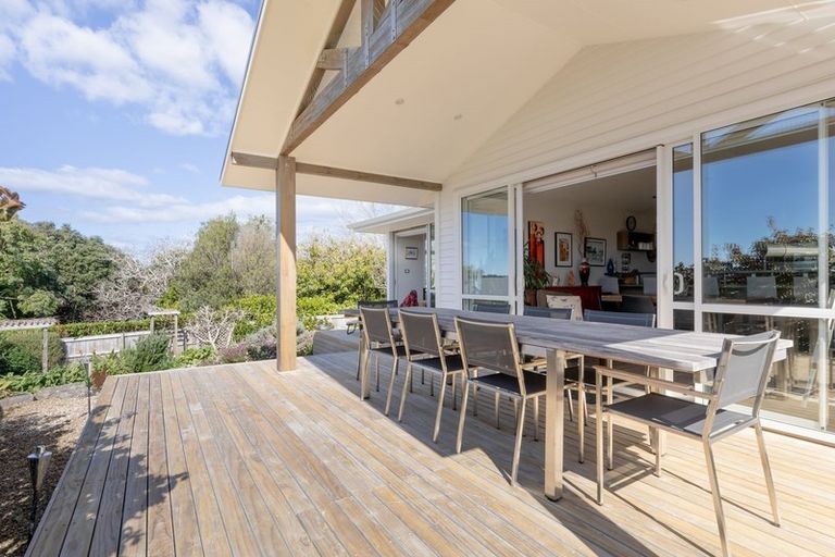 Photo of property in 61 Margaret Drive, Omokoroa, 3114