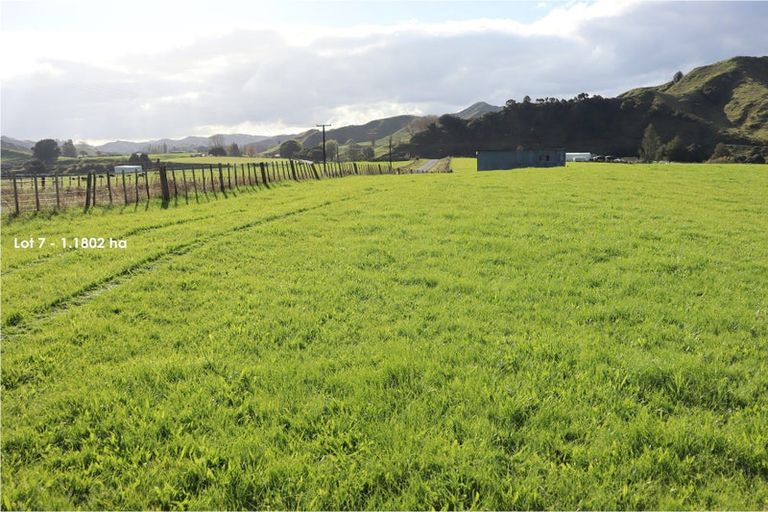 Photo of property in 632 Mangaotuku Road, Tututawa, Stratford, 4392