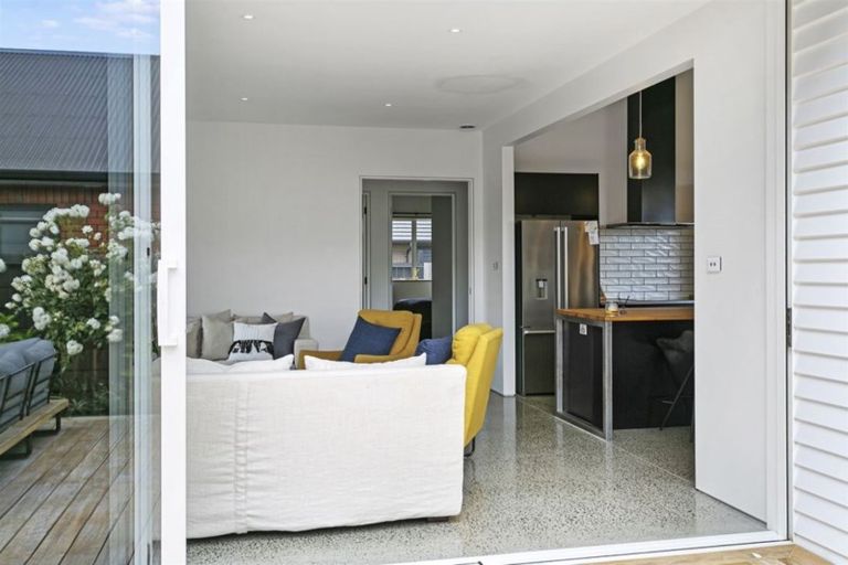 Photo of property in 11 Henry Bell Close, Leamington, Cambridge, 3432