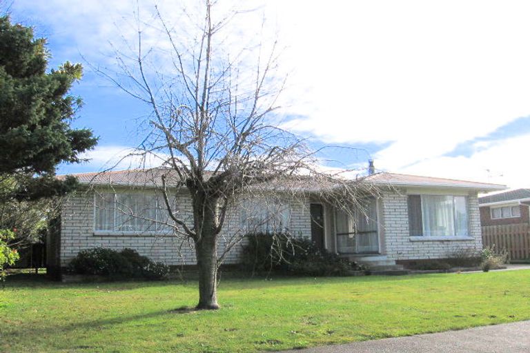 Photo of property in 22 Kennedy Avenue, Feilding, 4702