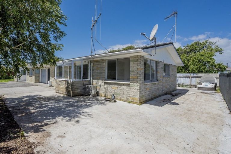 Photo of property in 64a Te Rauparaha Street, Otaki, 5512