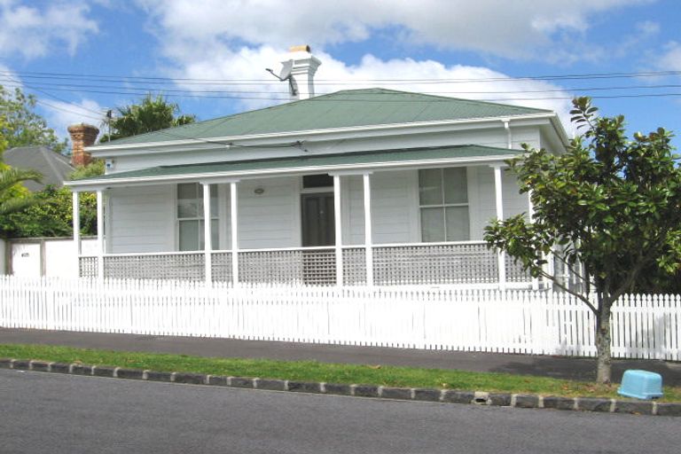 Property details for 6 Sackville Street, Grey Lynn, Auckland, 1021