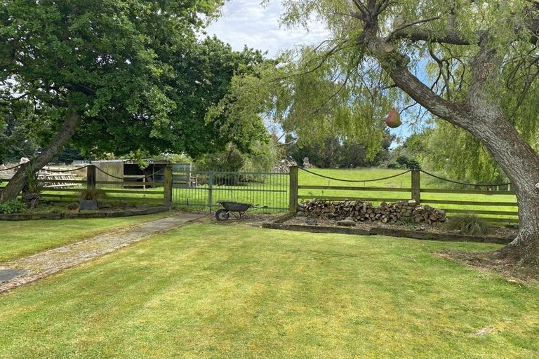 Photo of property in 672 Old Port Road, Warepa, Balclutha, 9273