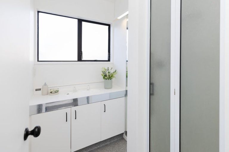 Photo of property in 8b George Street, Claudelands, Hamilton, 3214