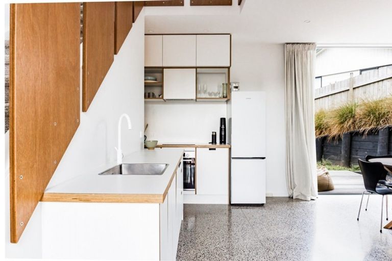 Photo of property in 10a Government Road, Raglan, 3225