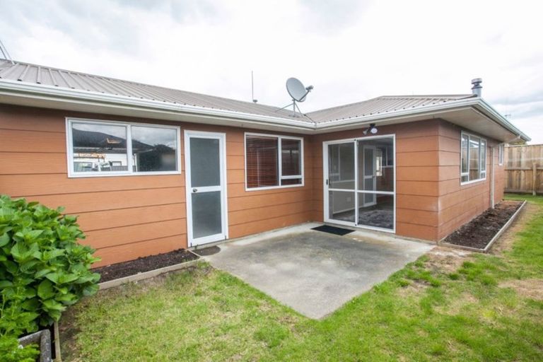 Photo of property in 15 Millar Street, Terrace End, Palmerston North, 4410