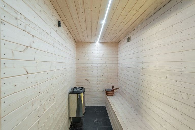 Photo of property in 74 Smart Road, Glen Avon, New Plymouth, 4312