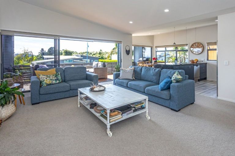 Photo of property in 103 Estuary View, Whangamata, 3620