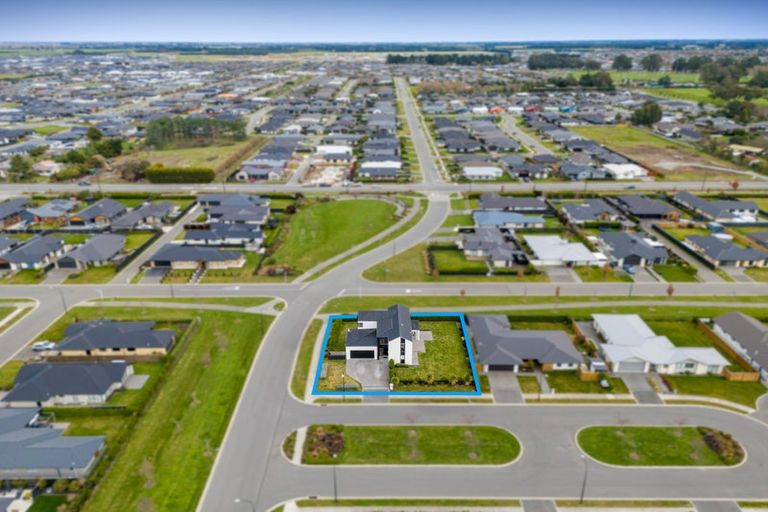 Photo of property in 1 Challow Court, Rolleston, 7615